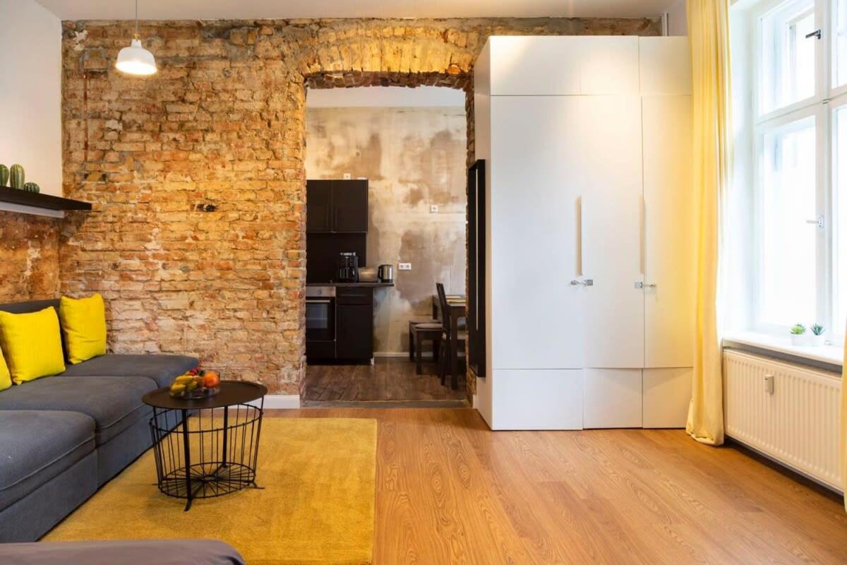 Shabby Chic Plus Self Checkin And Free Street Parking 베를린 외부 사진